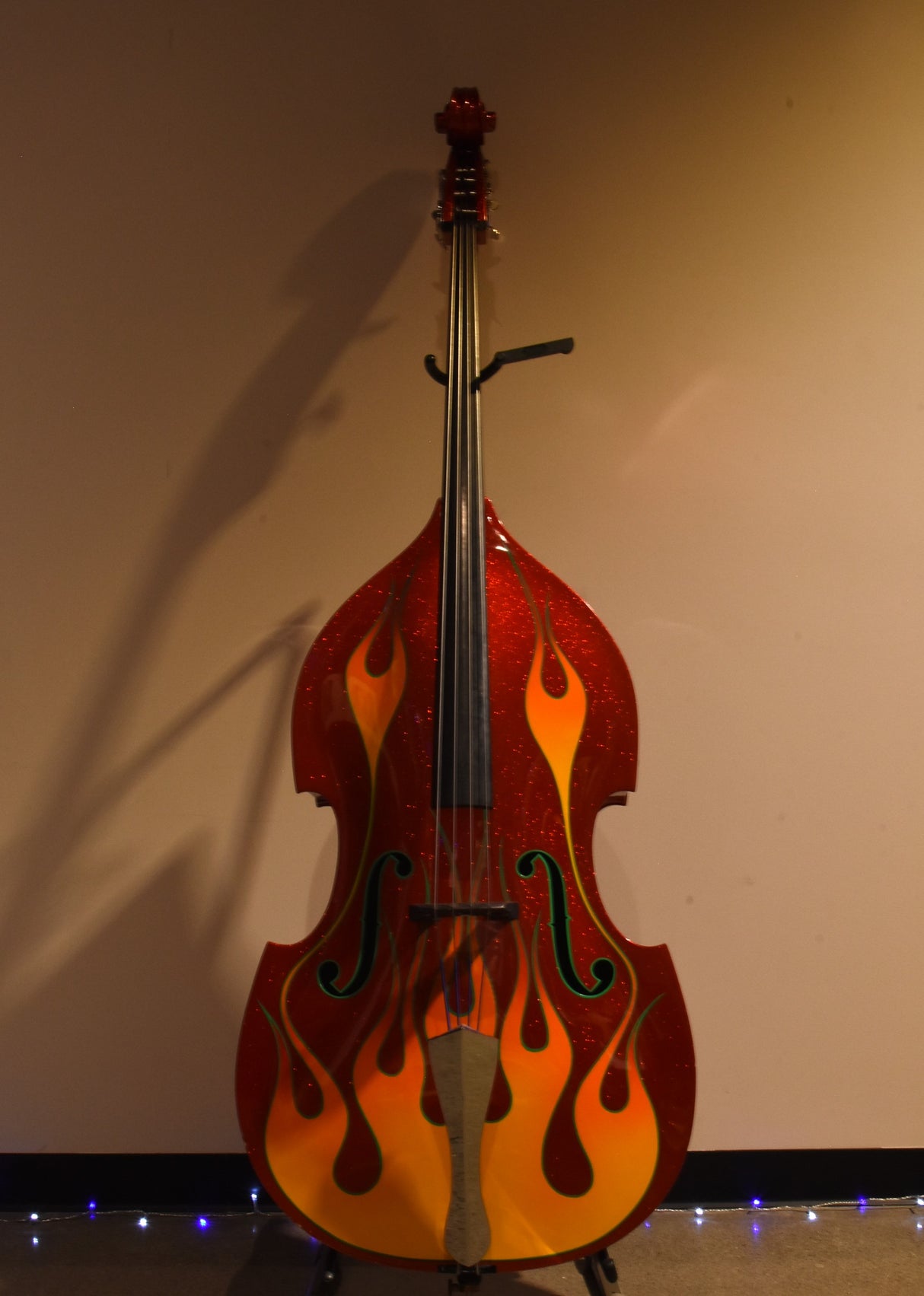 Used Stray Cat Signature Double Flame Bass