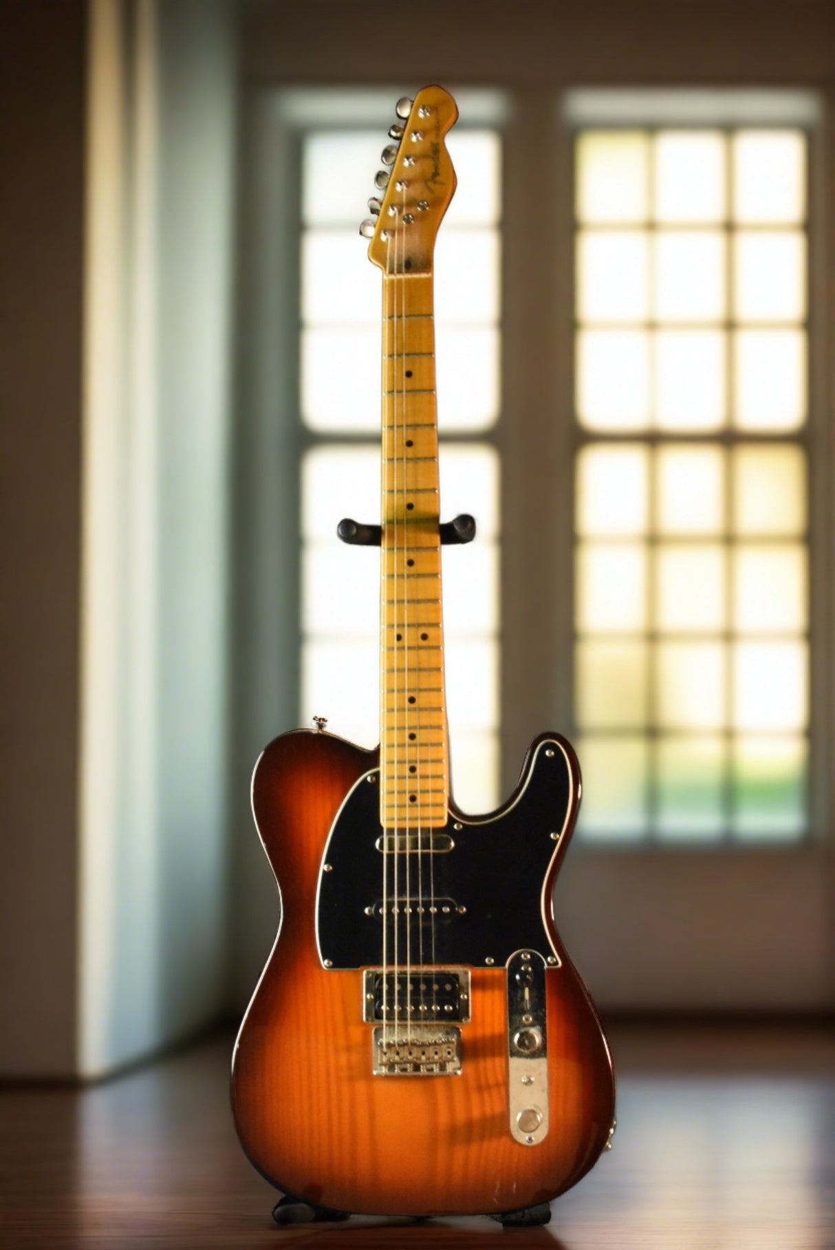 Used Fender Modern Player Telecaster - Honey Burst