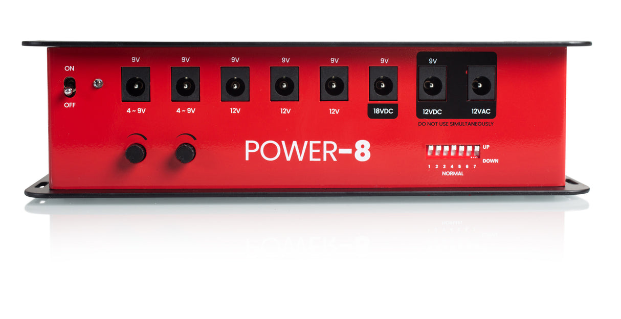 Gator Pedal Board Power Supply With 8 Isolated Outputs
