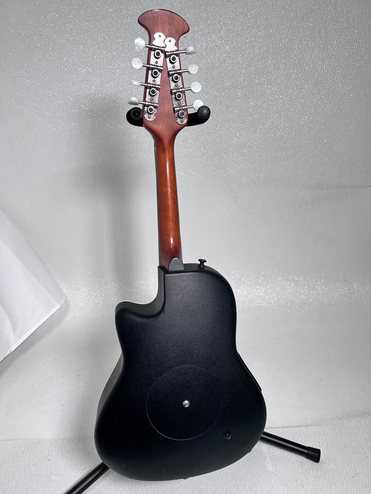 Used Ovation Applause MAE148 AC/EL Mandolin W/Case