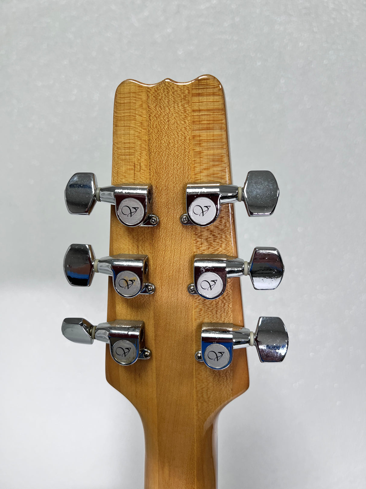 Used Aria Vantage VS600 Electric Guitar Black w/Case