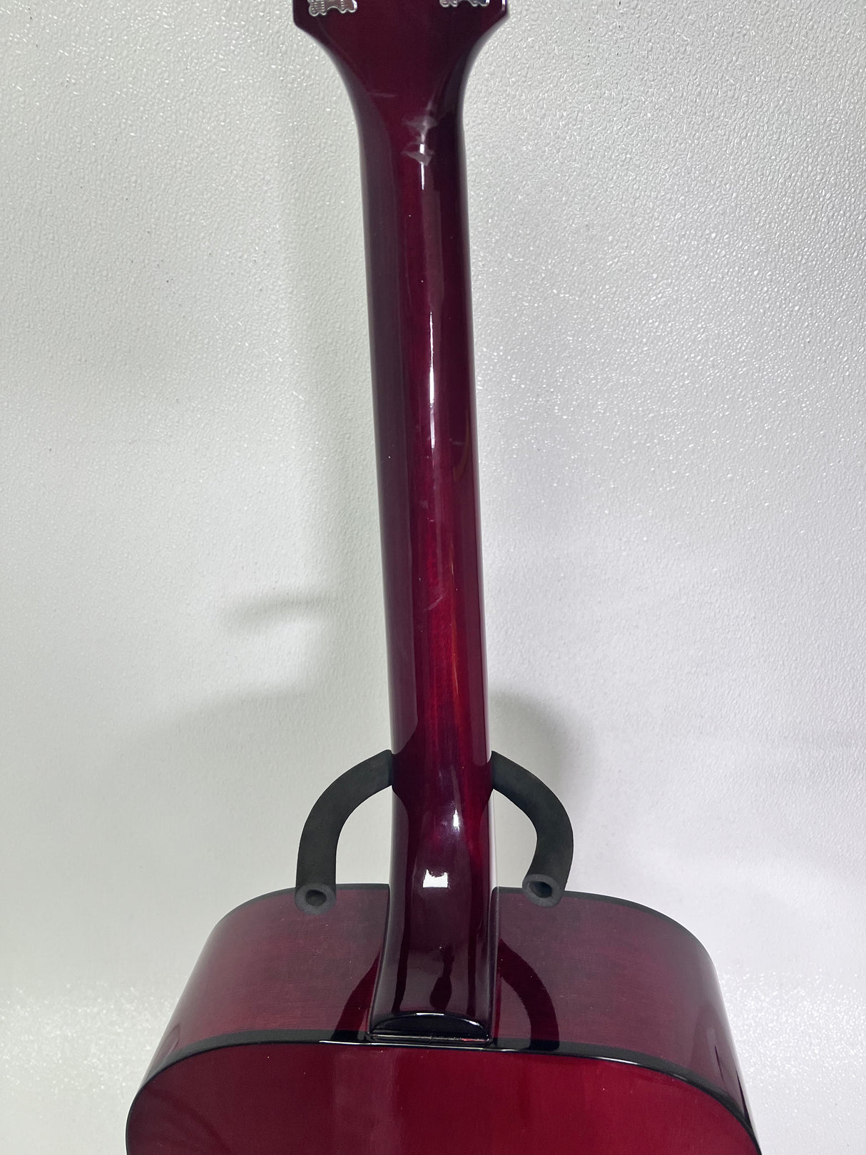 Used Guild Cherry Red D-25 W/Case