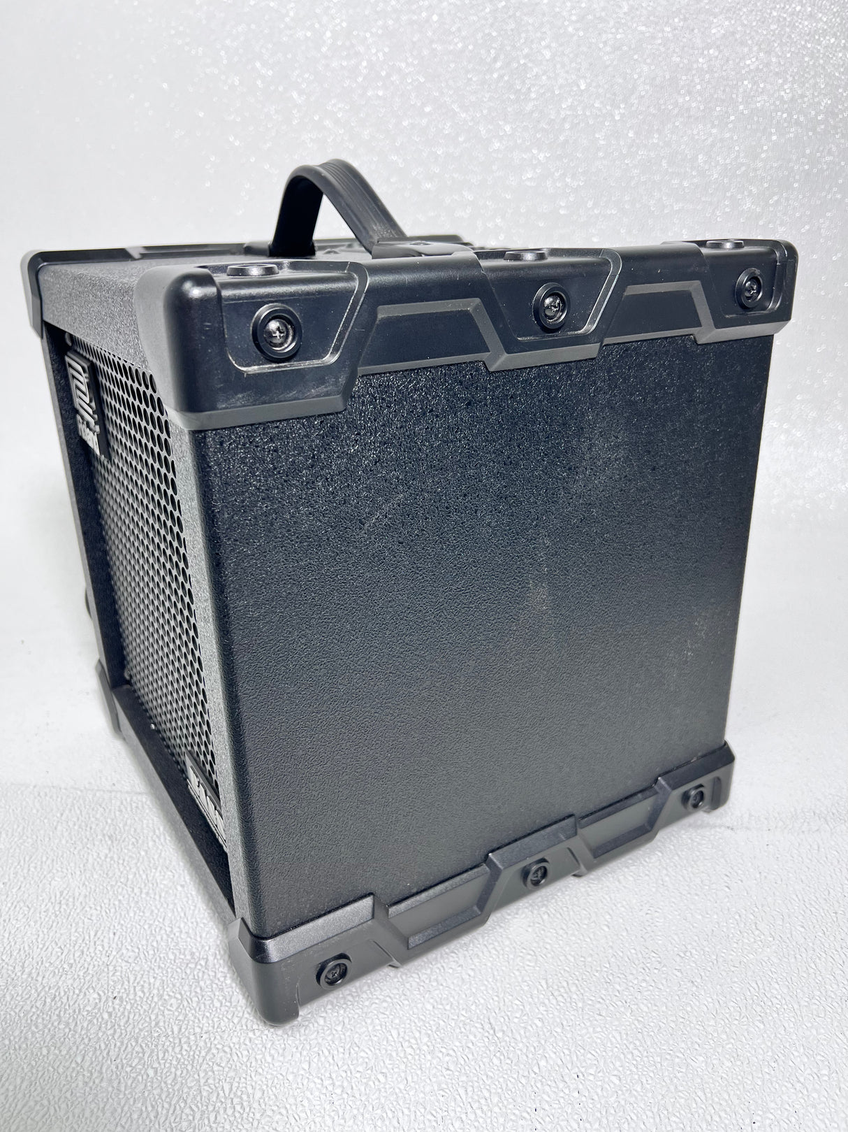 Used Roland Cube 20xL Bass Amp