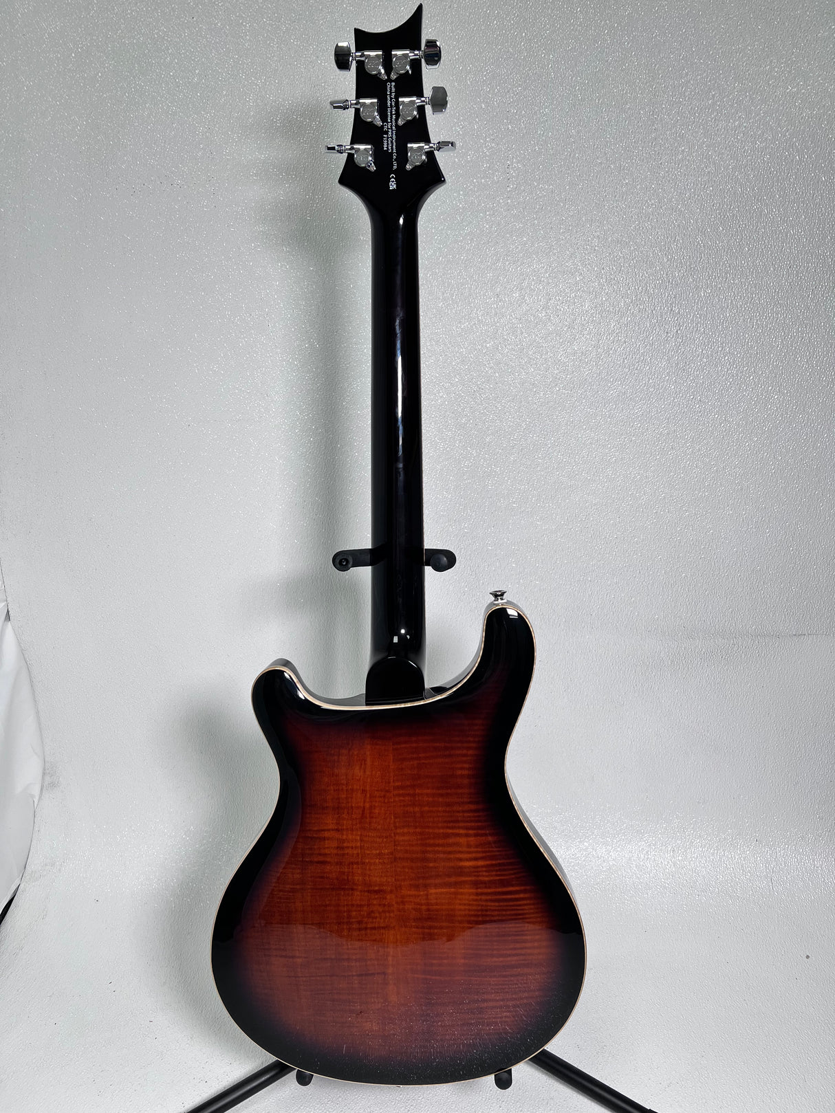 Used PRS SE Piezo 1 Goldburst W/ Case