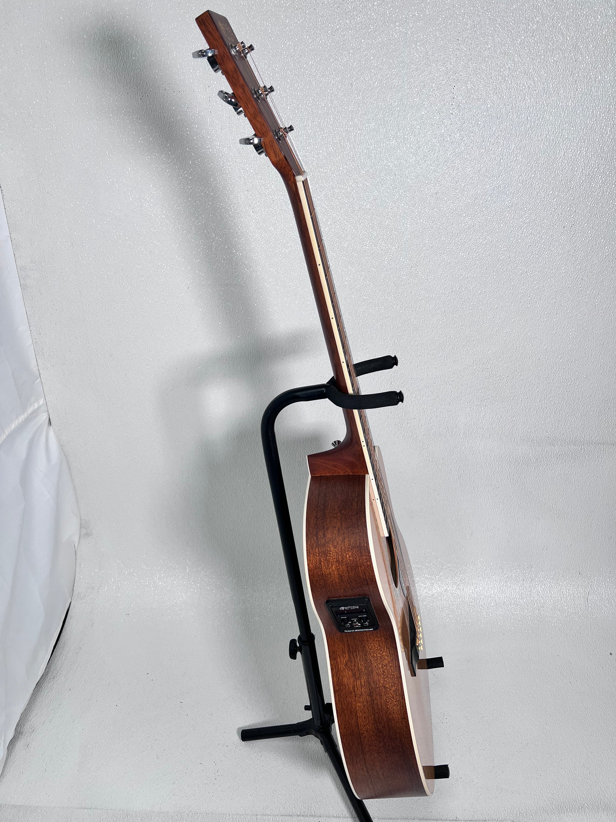 Used Martin OMC-160 GTE KOA 2009 w/hard case