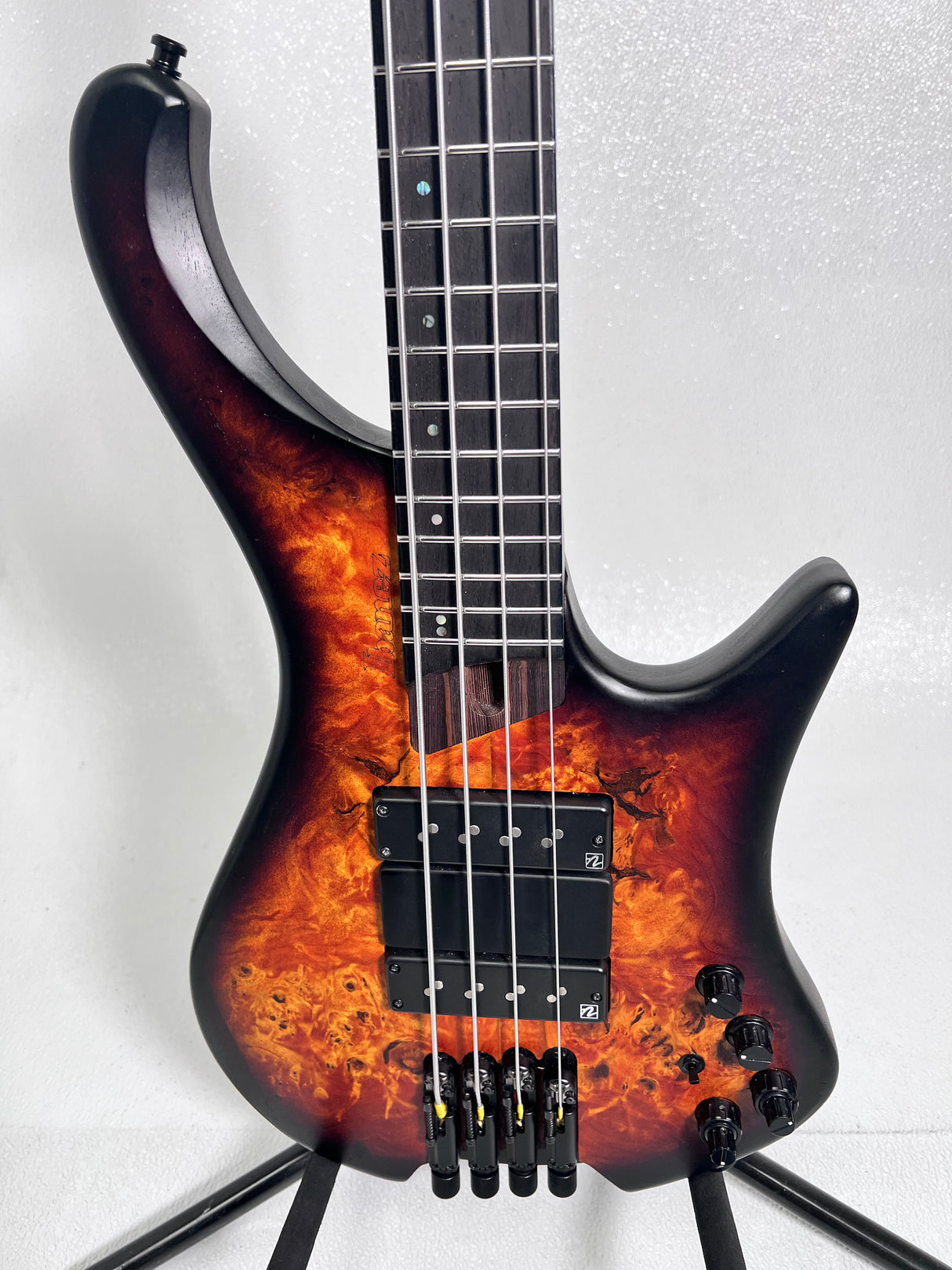Used Ibanez EHB1500 Dragon Eye Burst