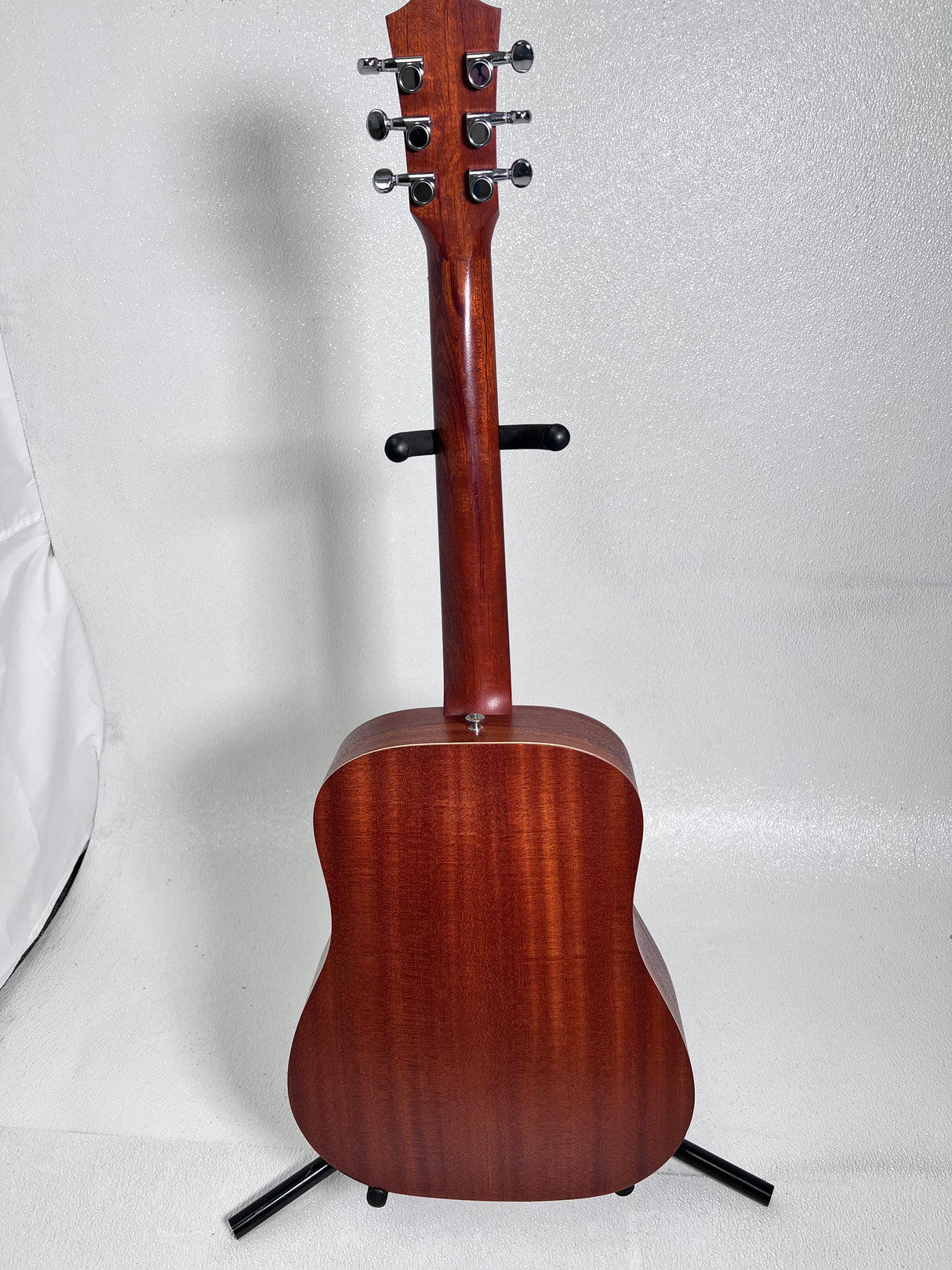 Used Taylor - Baby Taylor BTZ Natural W/ Soft Case