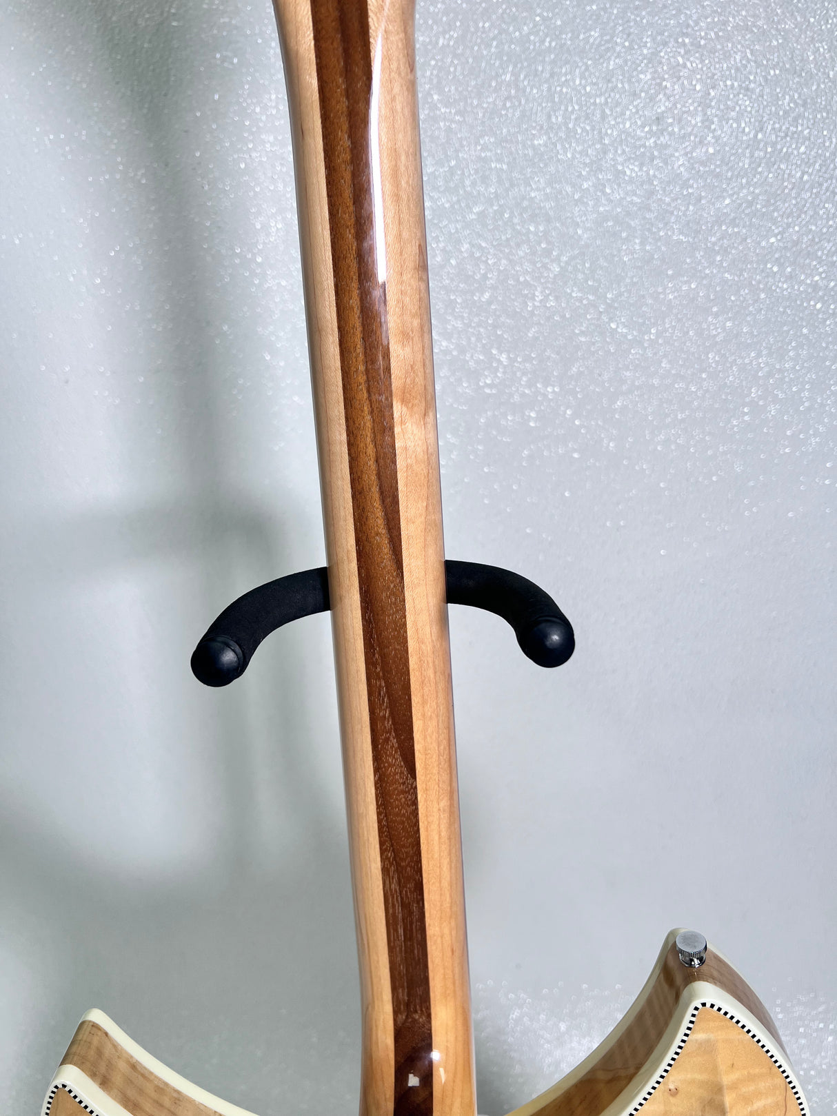 Used Rickenbacker 381/12 Maple Glo W/ Hard Case