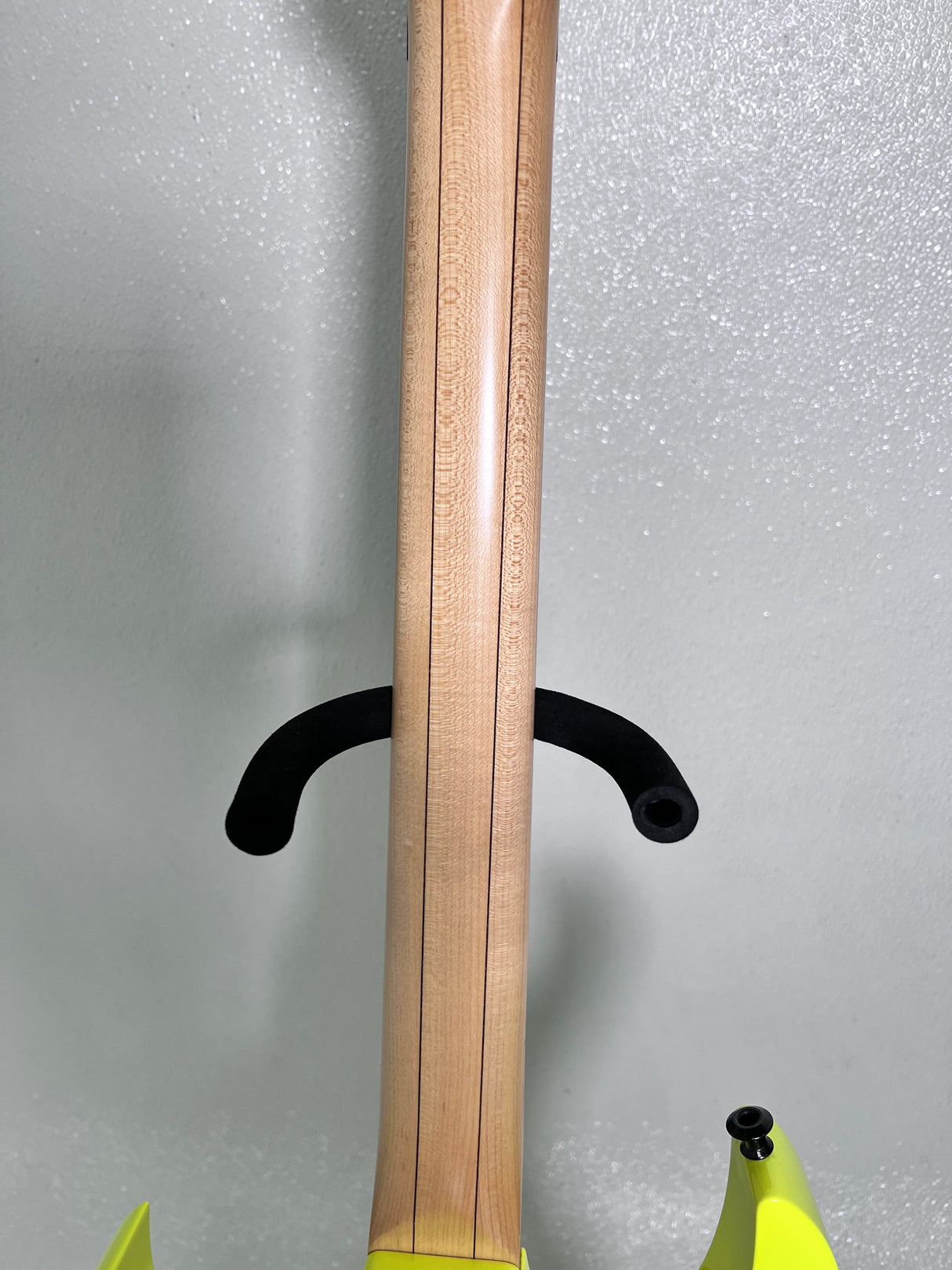 Used Ibanez RG-20th Ann, EMG's w/case