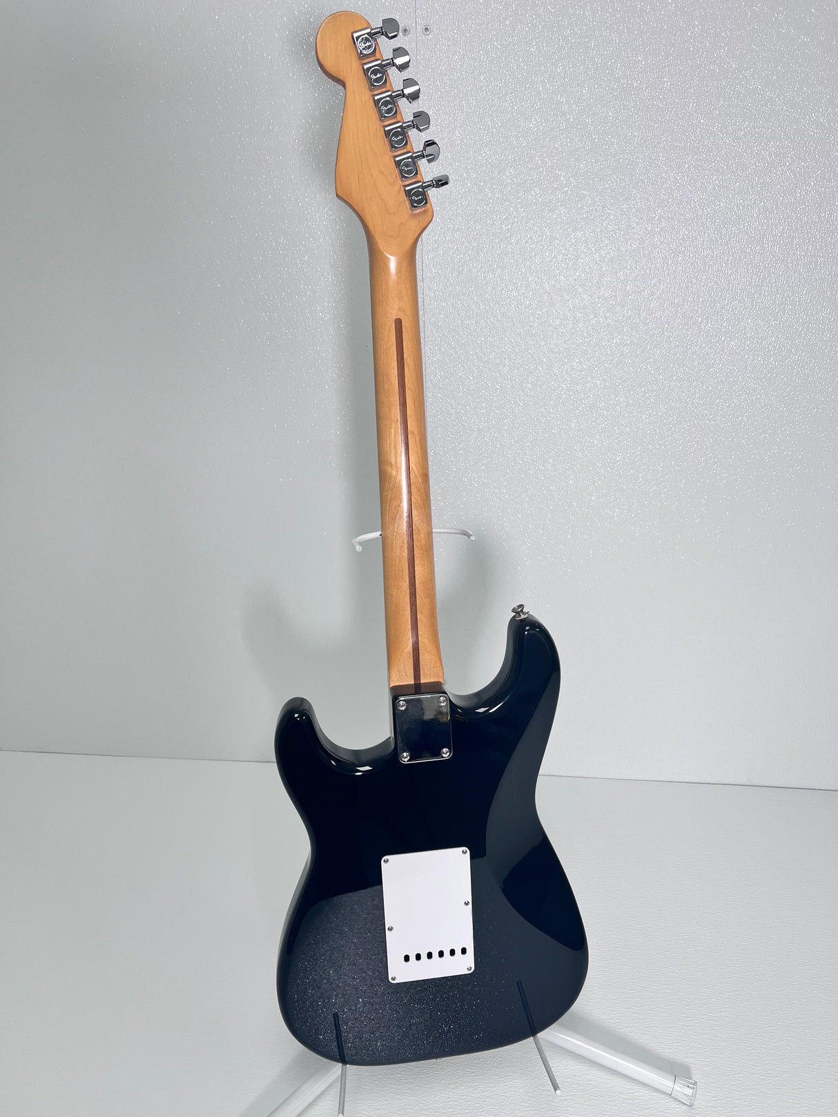 Used Fender Telecaster 98' Black/White