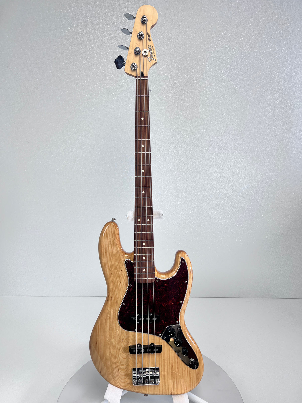 Used Fender FSR Jazz Bass MIM with Fender Himass Bridge