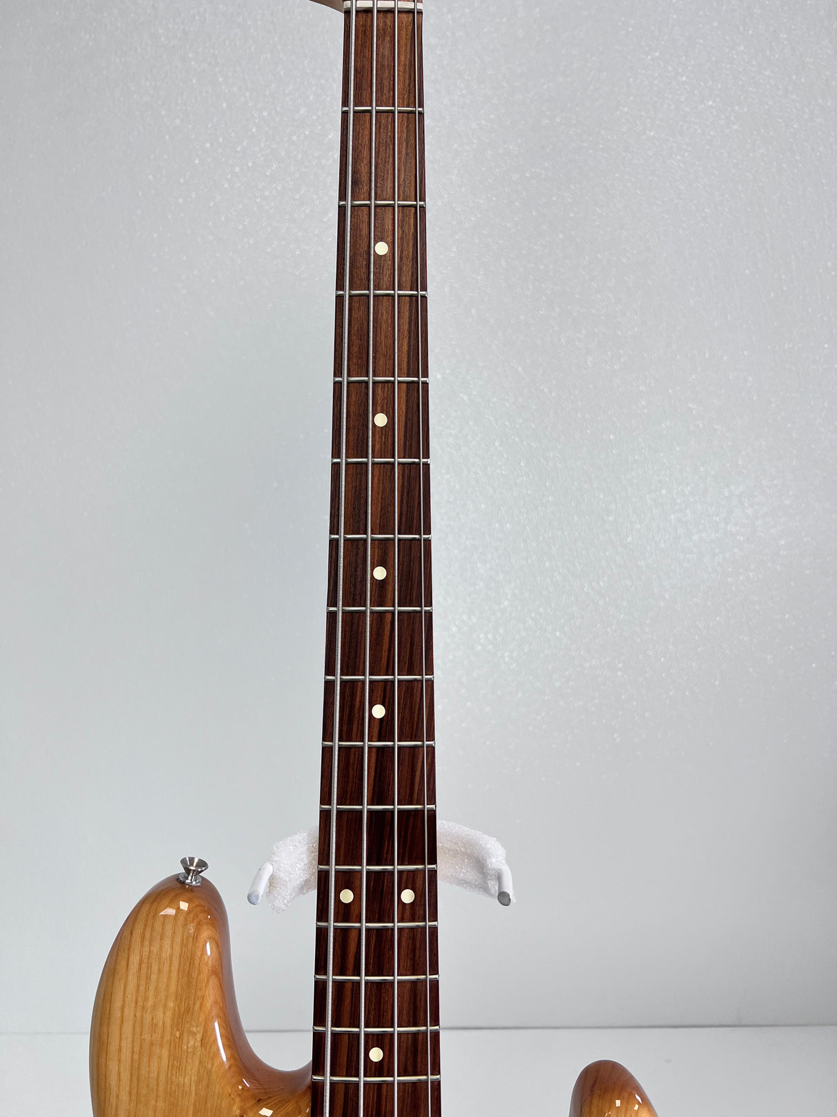 Used Fender FSR Jazz Bass MIM with Fender Himass Bridge