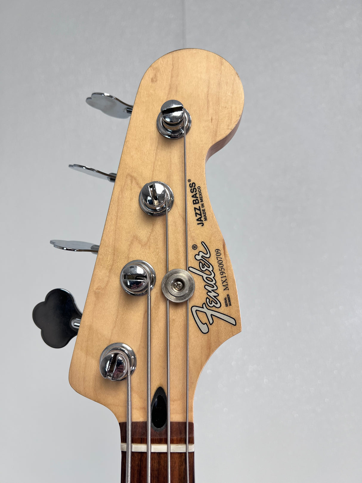 Used Fender FSR Jazz Bass MIM with Fender Himass Bridge
