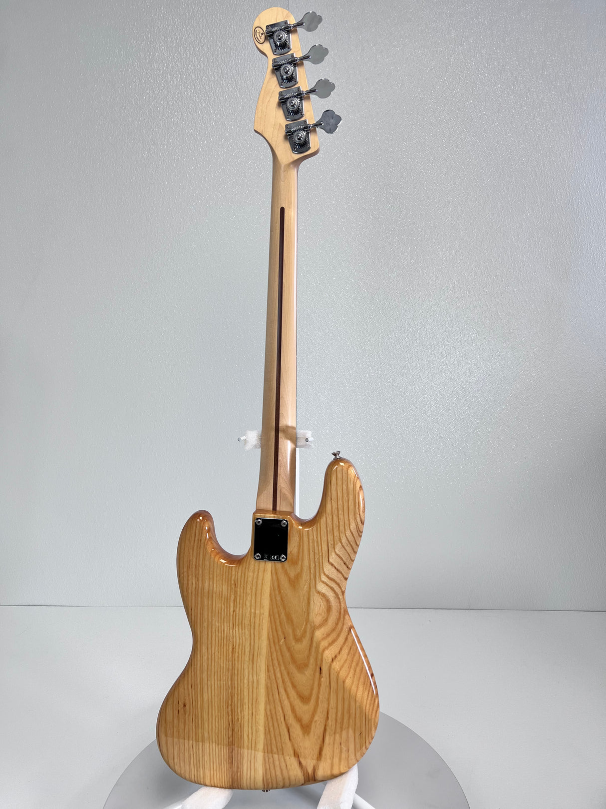 Used Fender FSR Jazz Bass MIM with Fender Himass Bridge
