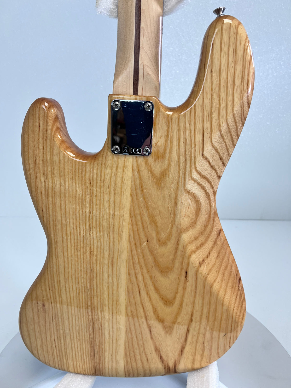 Used Fender FSR Jazz Bass MIM with Fender Himass Bridge