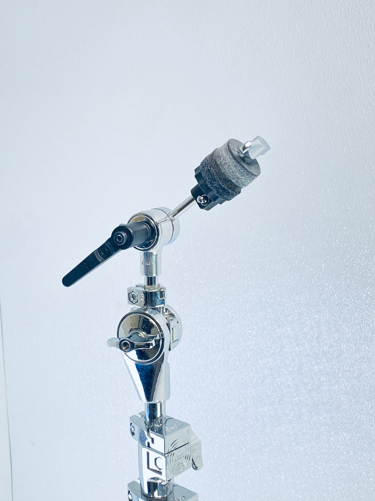 Used DW 5000 Series Boom Stand