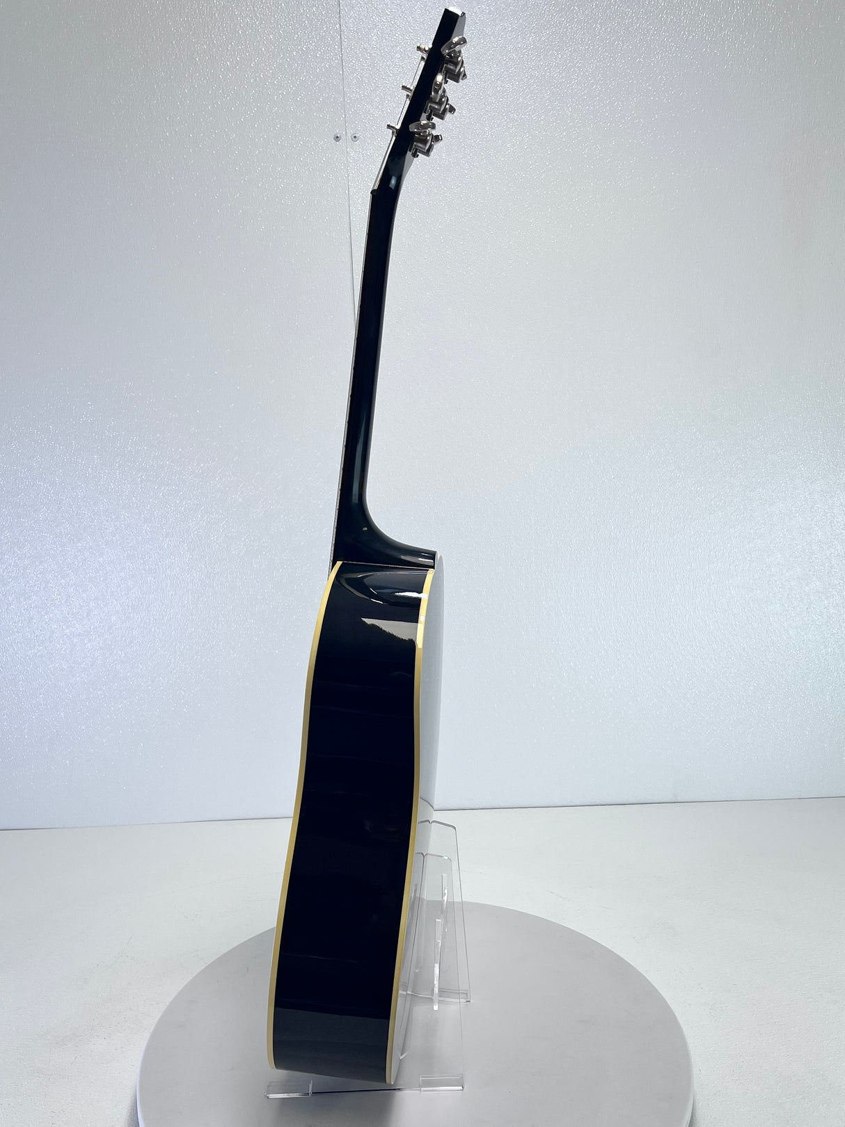 Used Gibson J-45 Standard Vintage Sunburst W/ Hard Case