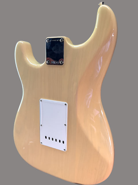 Used Fender 1957 American Vintage II Stratocaster Electric Guitar - Blonde