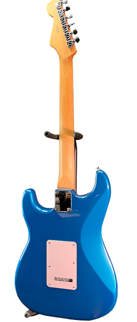 Used Fender American Standard Stratocaster Electric Guitar - Aqua Marine (AVAIL 05.22.25)