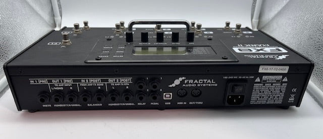 Fractal FX8 MKII Multi Effects Pedalboard