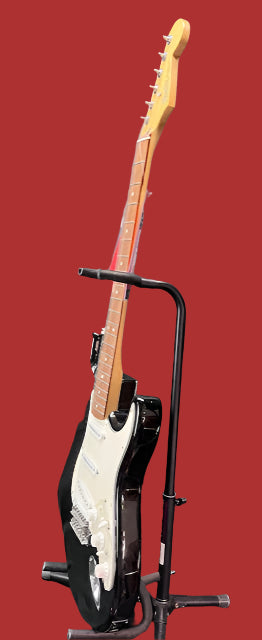 Used Fender MIM Roland Ready Stratocaster - Black