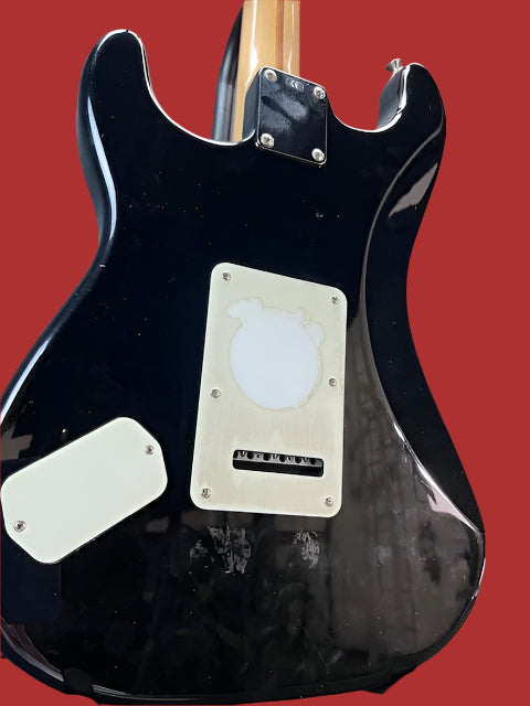 Used Fender MIM Roland Ready Stratocaster - Black