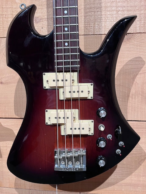 Used BC Rich 1977 Mockingbird Bass in Sunburst