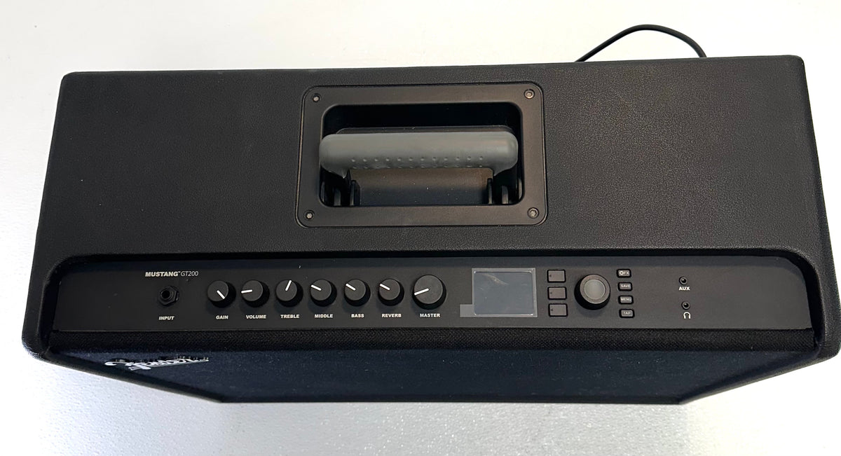 Used Fender Mustang GT 200