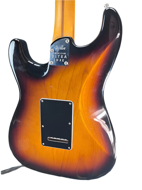 Used Fender American Ultra Luxe Strat 3 Tone Sunburst