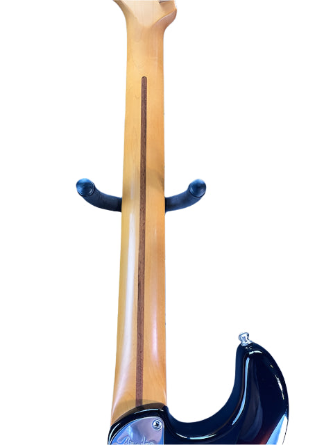 Used Fender American Ultra Luxe Strat 3 Tone Sunburst