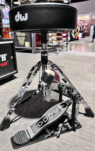DW 3000 Pedal & Throne Accessory Package