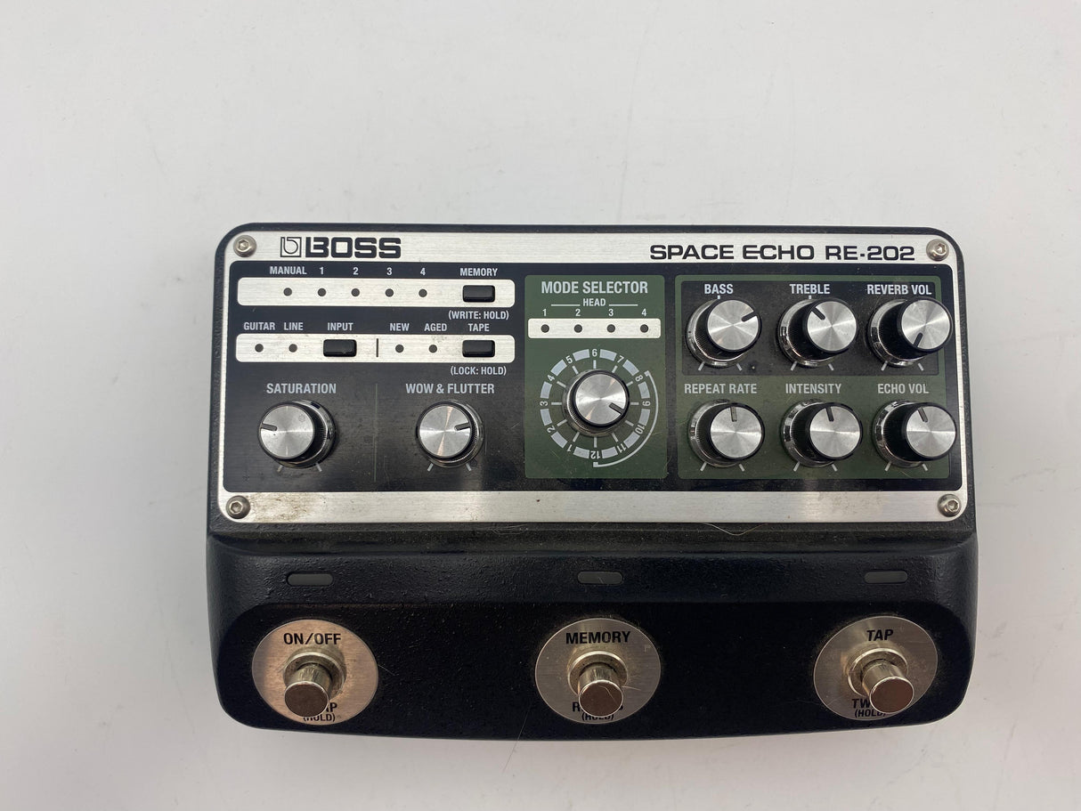 Used Boss RE-202 Space Echo
