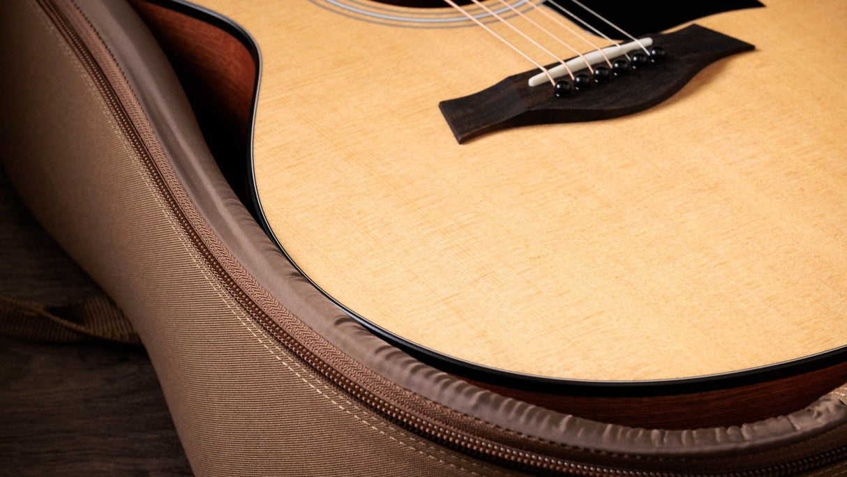 Taylor 112ce Grand Concert Acoustic-Electric Guitar Natural