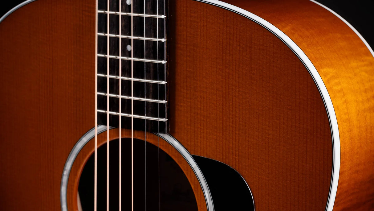 Taylor 217e Plus Special Edition Honeyburst
