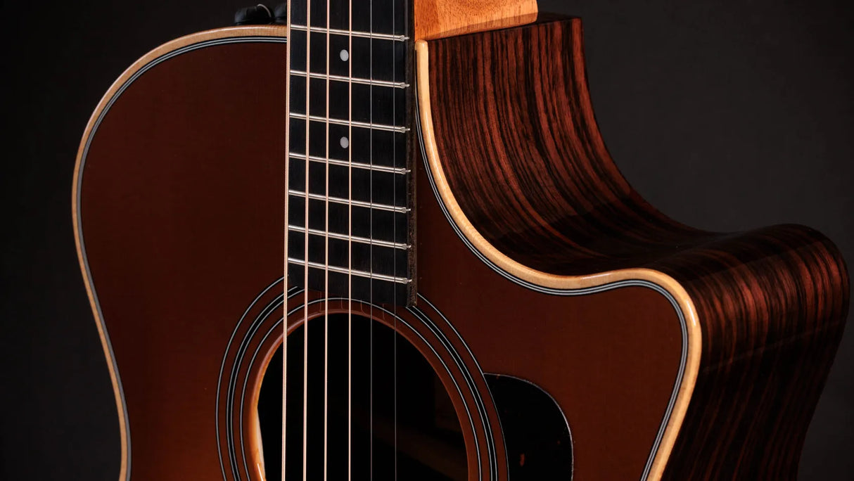 Taylor 414ce Studio SE Honeyburst w/ case
