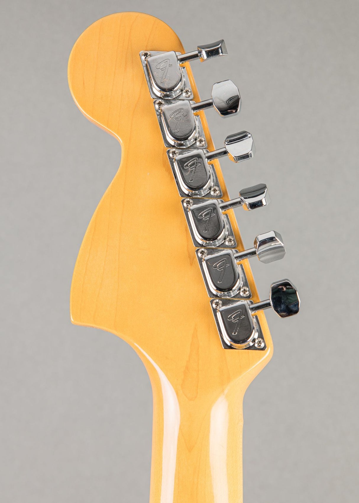 Fender American Vintage II 1973 Strat MN Olympic White w/ case