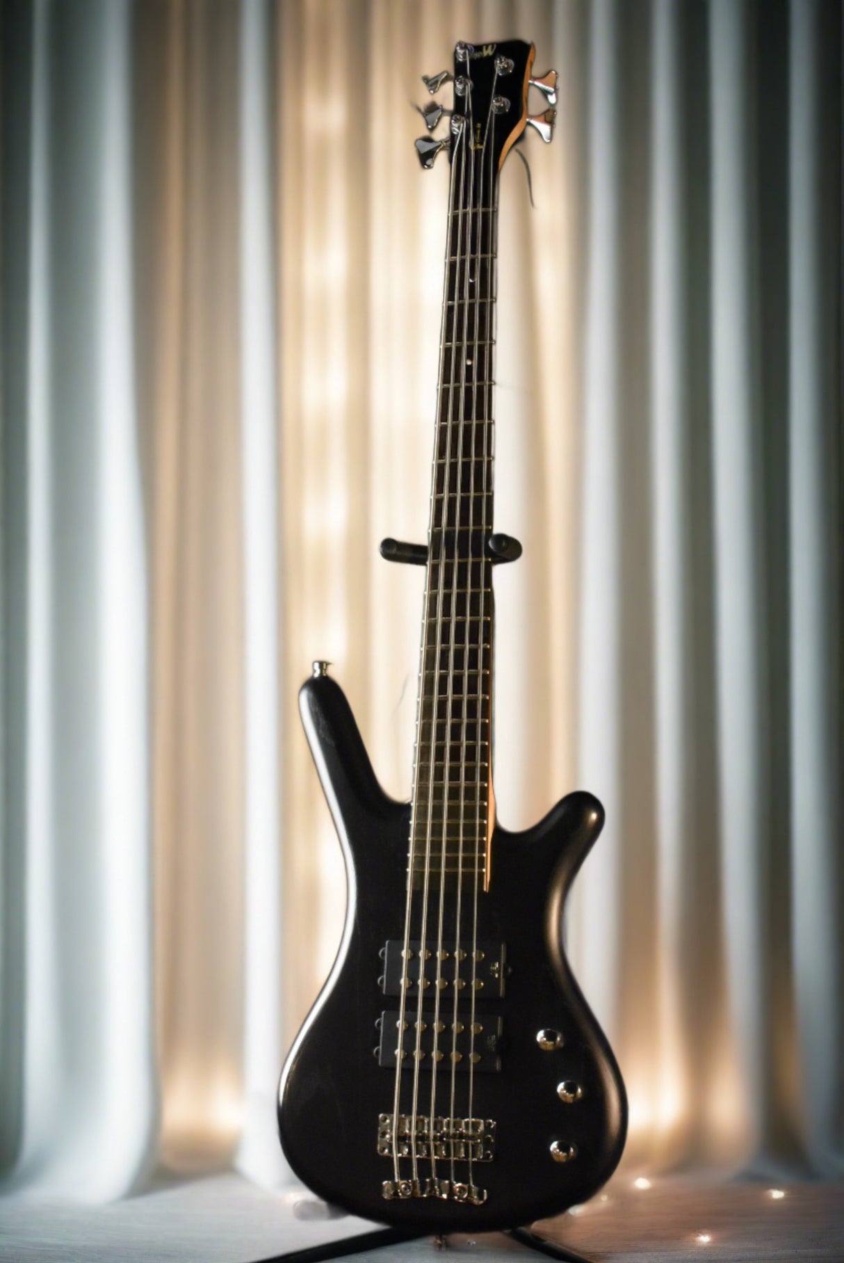 Used Warwick Corvette Rock Bass 5 String Bass - Trans Black