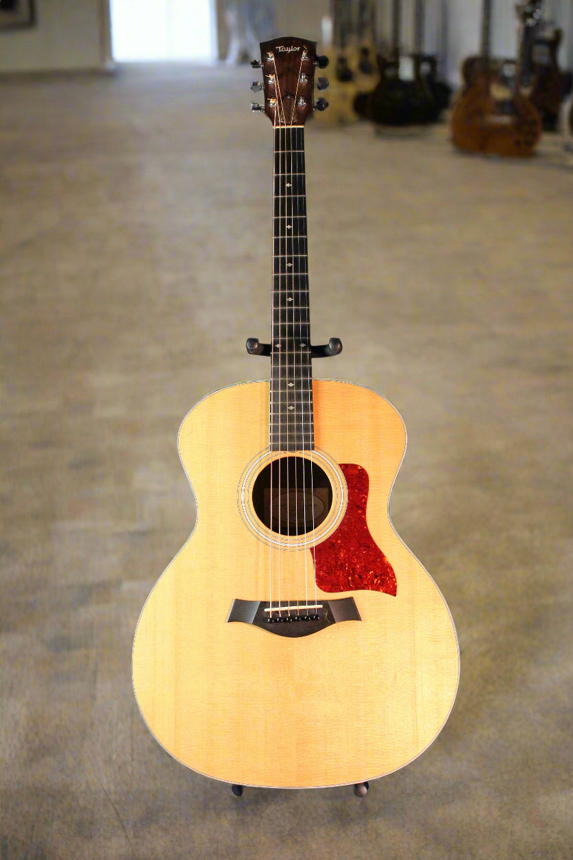 Used Taylor 214E Deluxe Natural