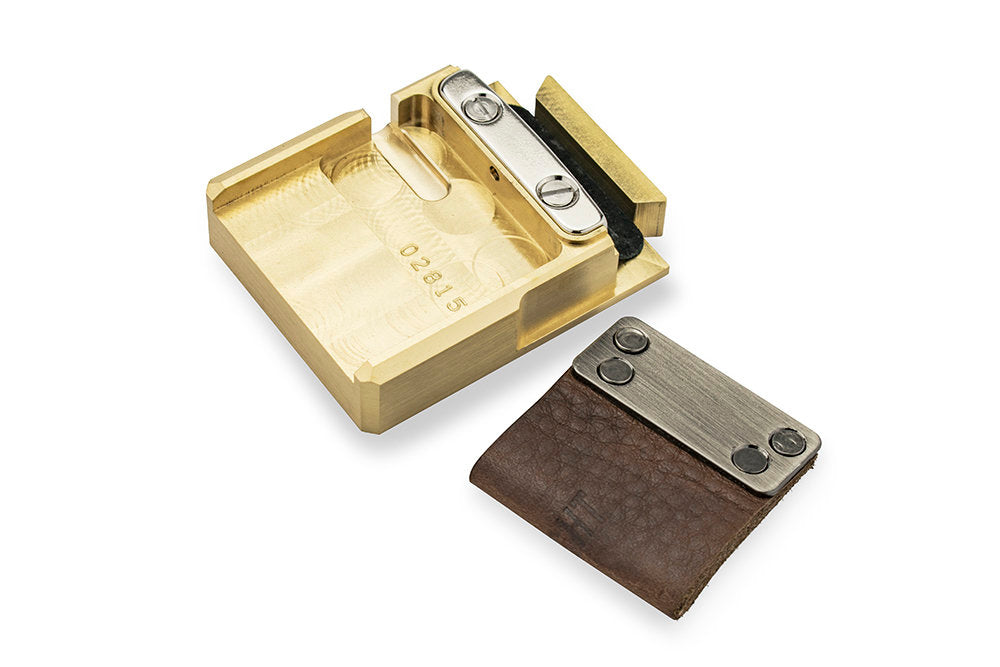 Snareweight Solid Brass #5 with Standard Leather Insert and Case