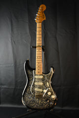 Used Fender Custom Shop  Limited Edition 68 Stratocaster, Relic - Black Paisley #60197