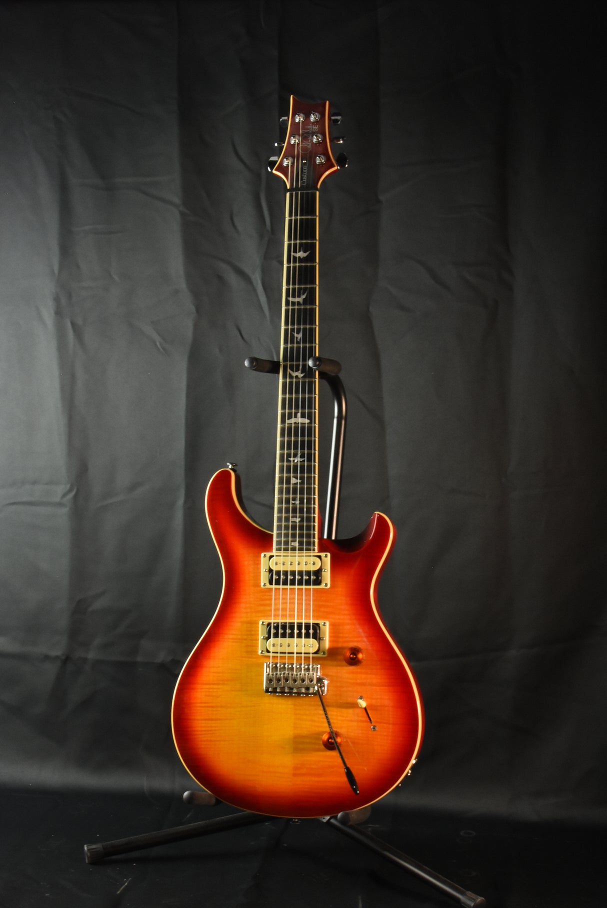 Used PRS SE Custom 24 Electric Guitar - Cherry Burst