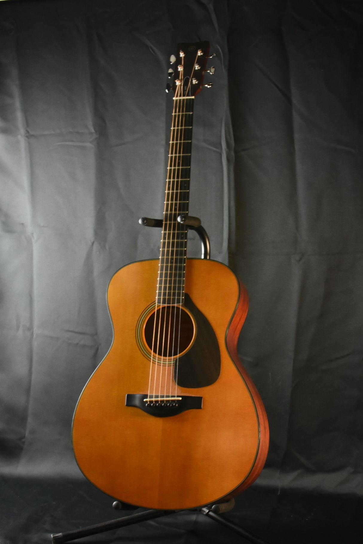 Used Yamaha FS5 Acoustic Guitar - Natural