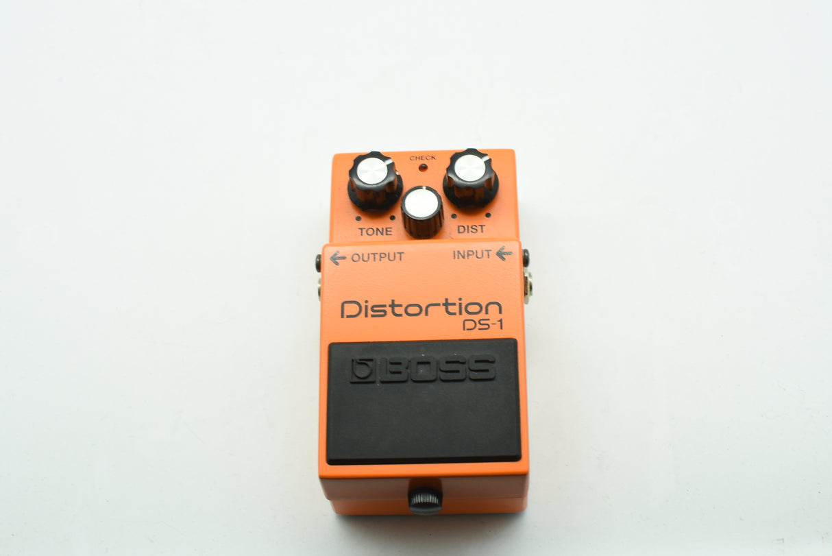 Used Boss DS-1 Distortion Effects Pedal 122424