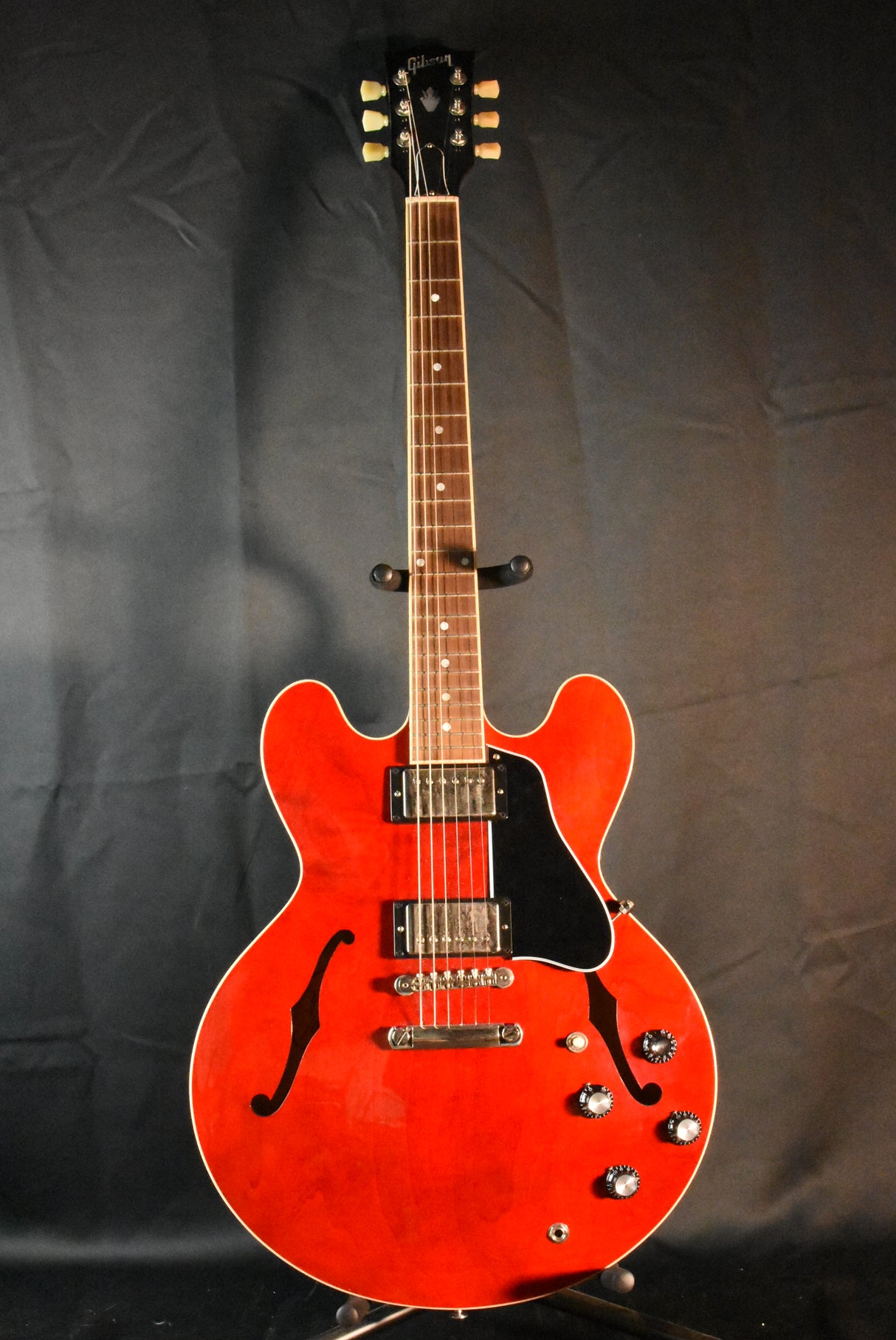 Used Gibson ES-335 60's - Cherry 010924