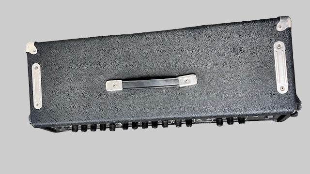 Used Ampeg VH-140C