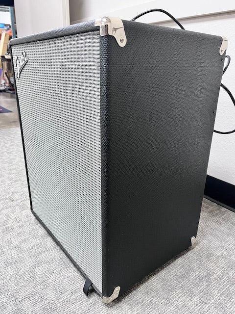 Used Fender Rumble 200
