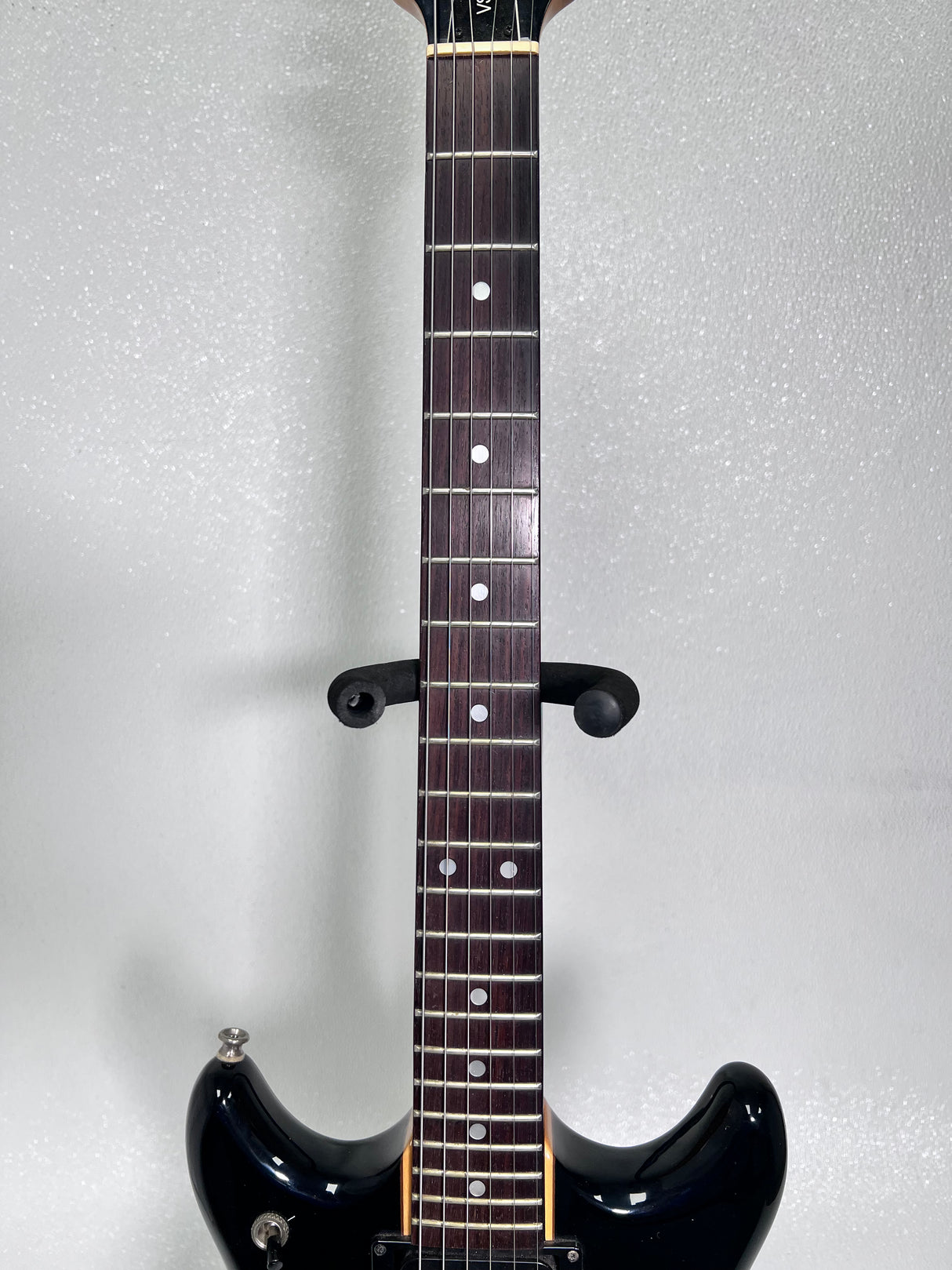 Used Aria Vantage VS600 Electric Guitar Black w/Case