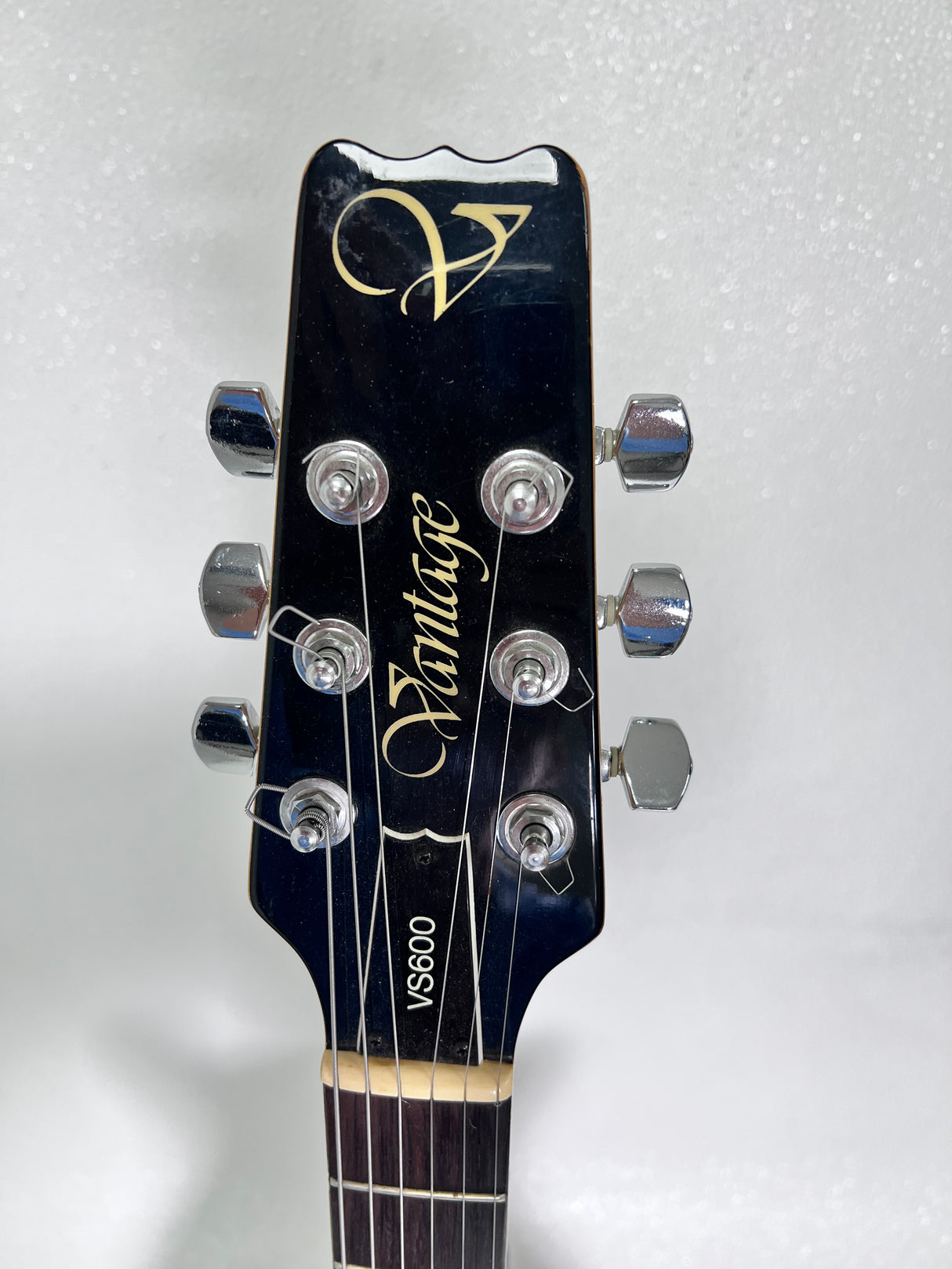 Used Aria Vantage VS600 Electric Guitar Black w/Case