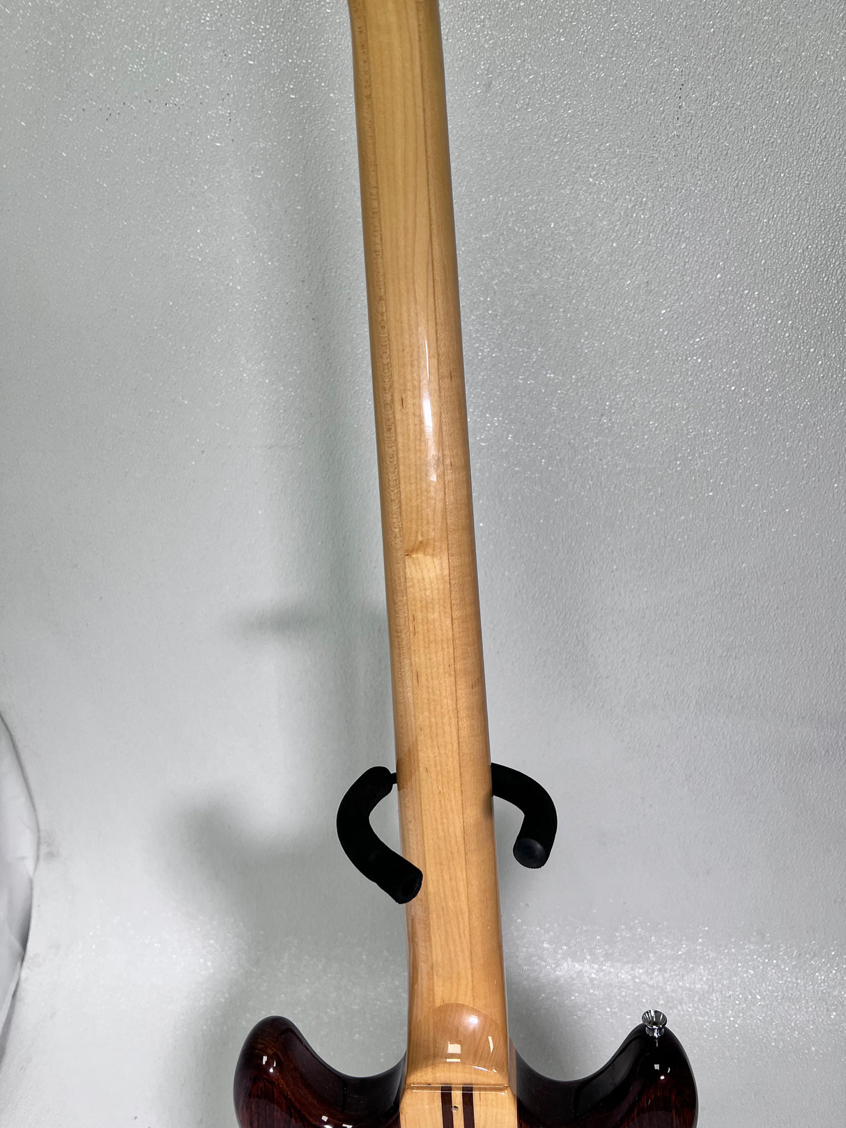 Used Aria Vantage VP820B Electric Bass