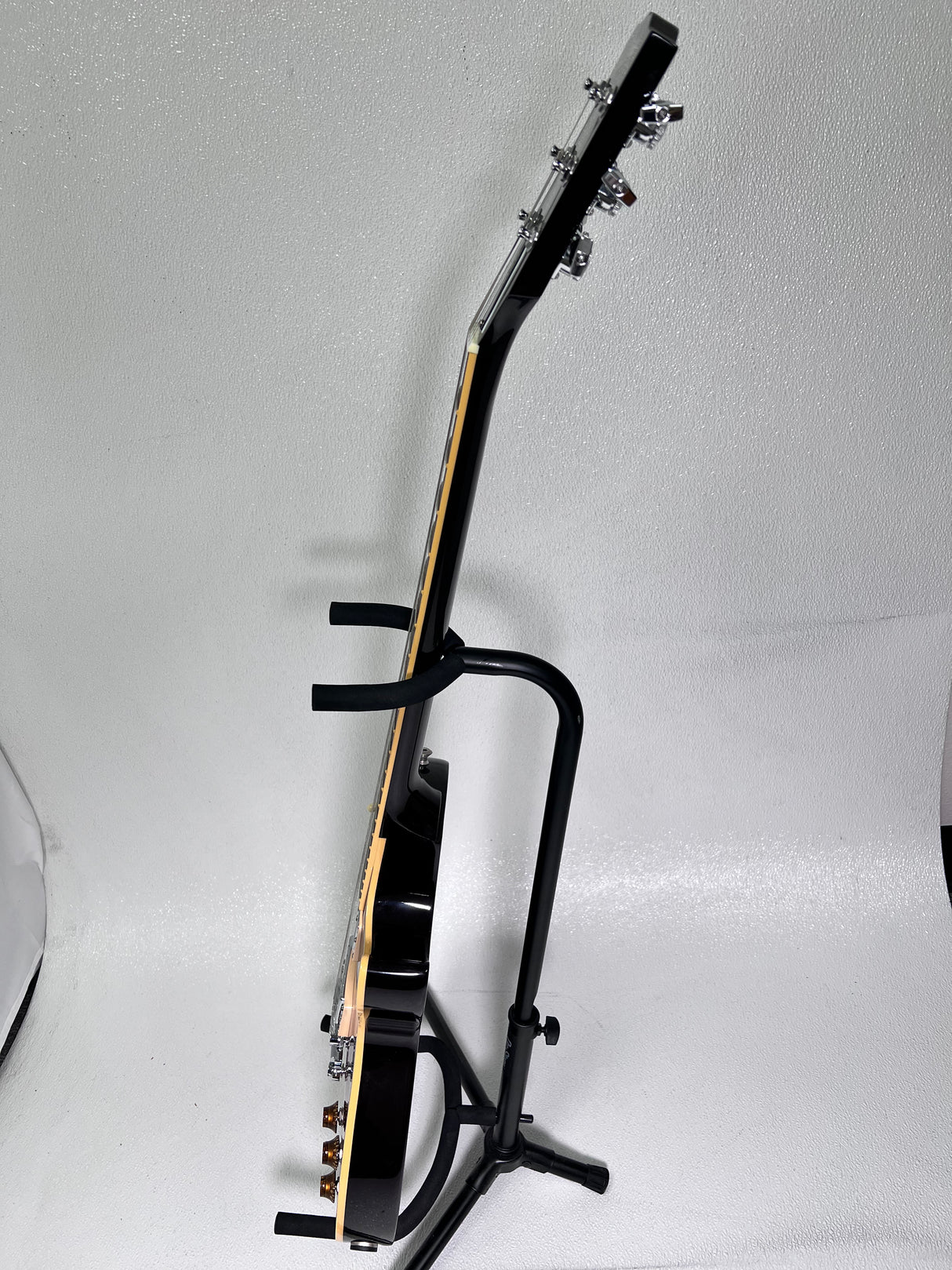 Used  Gibson Les Paul Std Honey Burst W/ Case